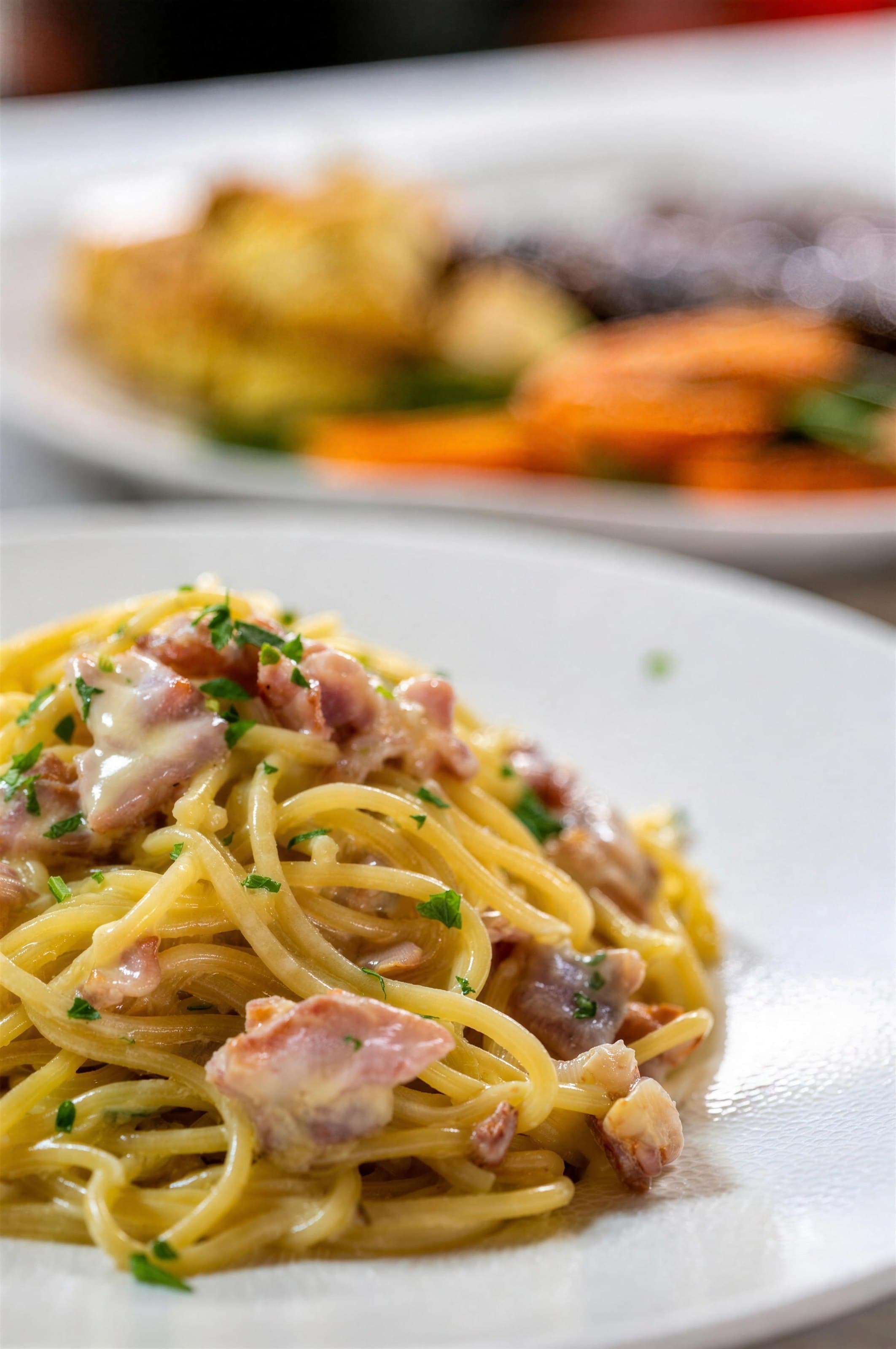 A plate of spaghetti
